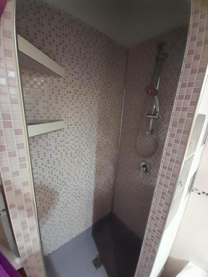 First House Villa Brindisi Luaran gambar
