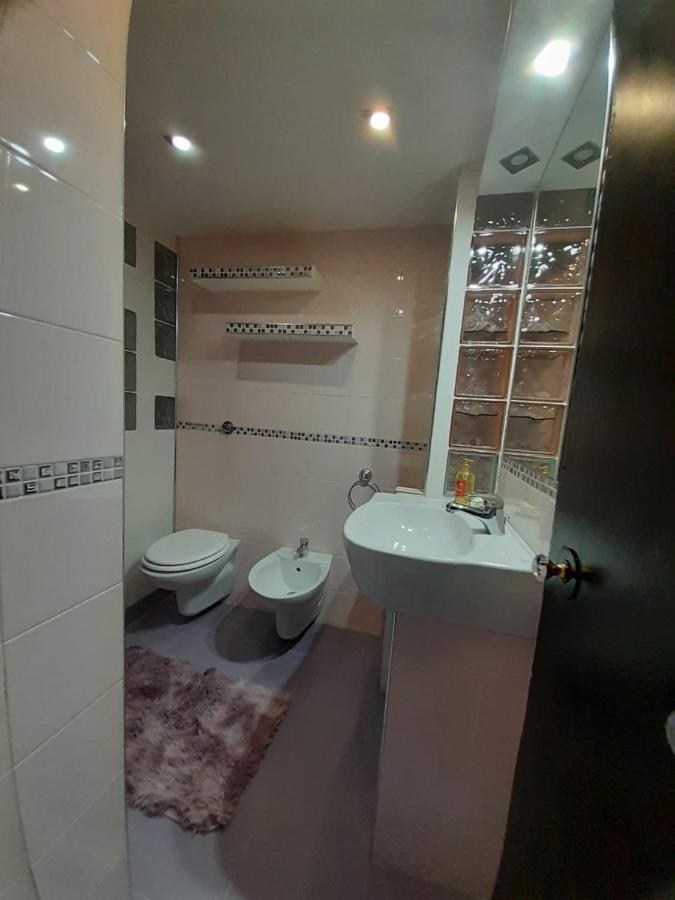 First House Villa Brindisi Luaran gambar