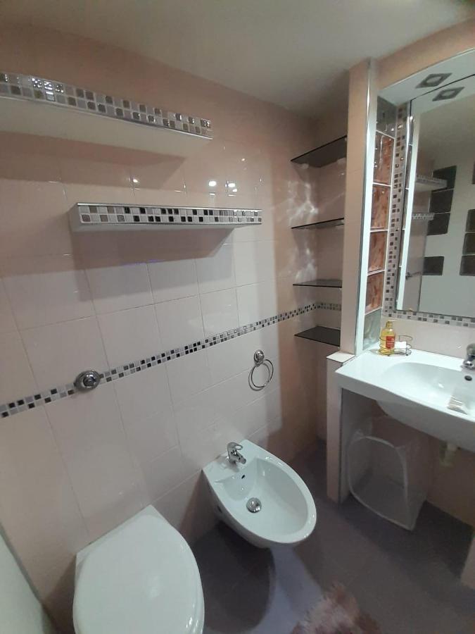 First House Villa Brindisi Luaran gambar
